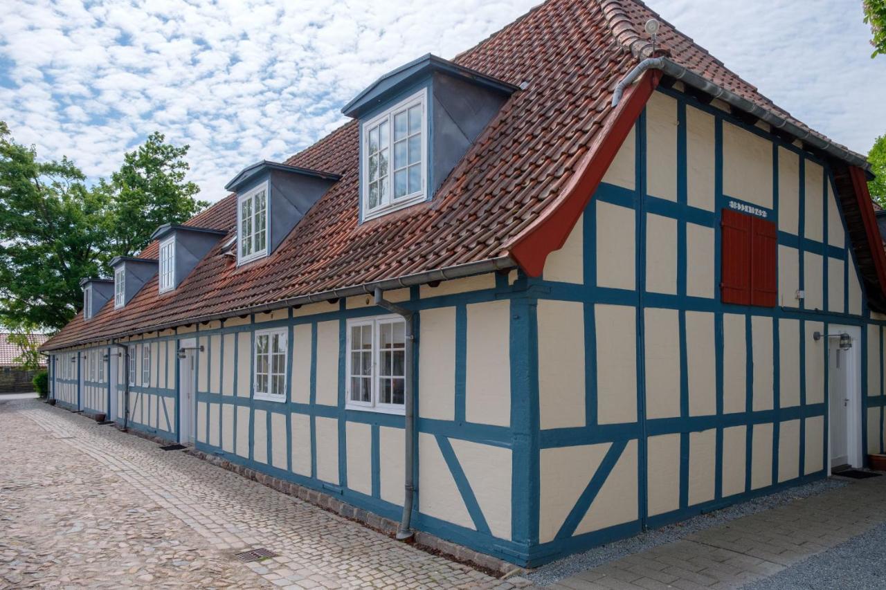 Hotel Knudsens Gaard Оденсе Экстерьер фото