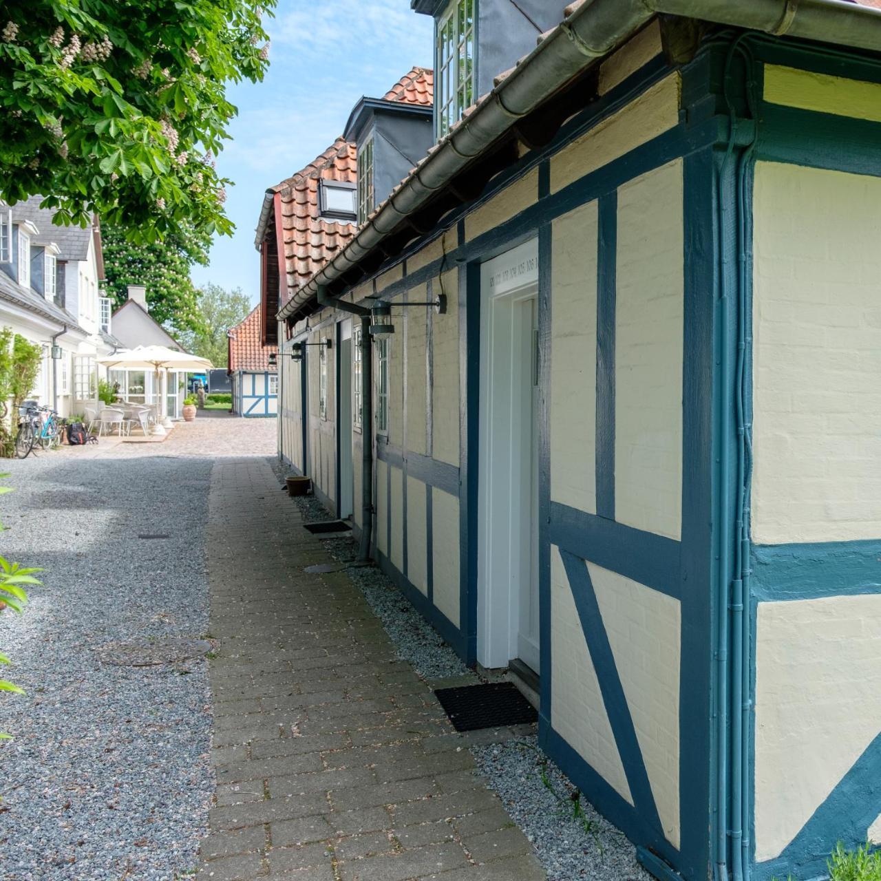 Hotel Knudsens Gaard Оденсе Экстерьер фото